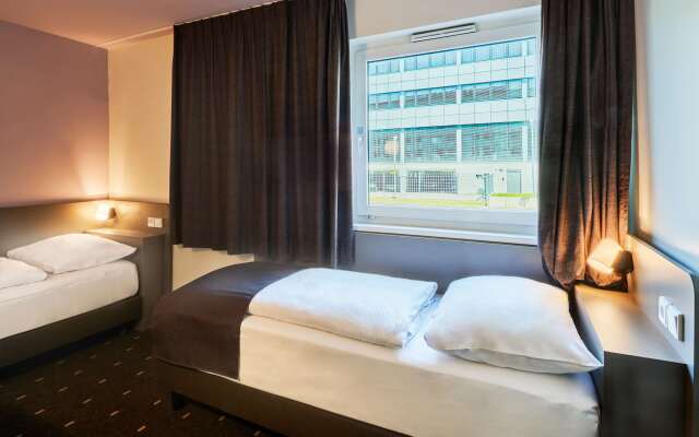 B&B Hotel Frankfurt-Niederrad