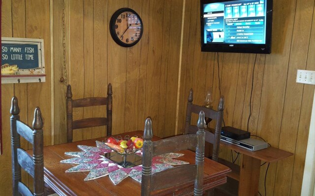 A_southern_river_retreat