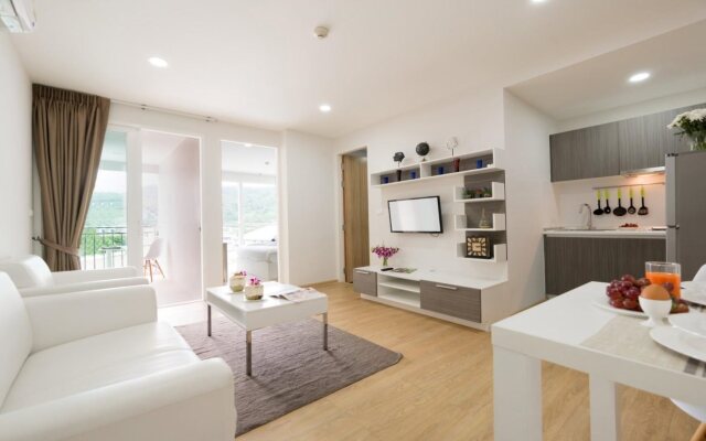 Ozone Condotel Kata Beach