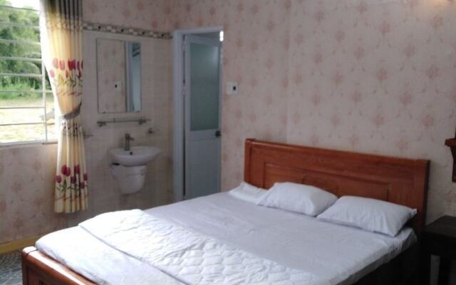 Nga Thinh Guesthouse