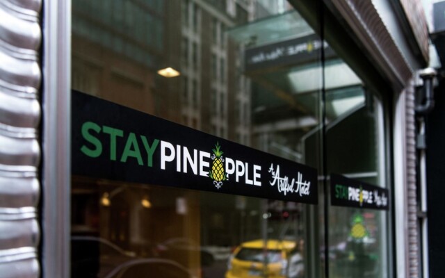 Staypineapple, An Artful Hotel, Midtown