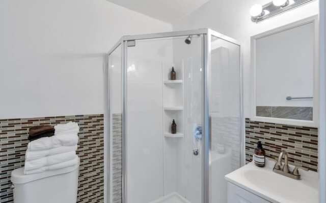 Chic Canal Street Retreat