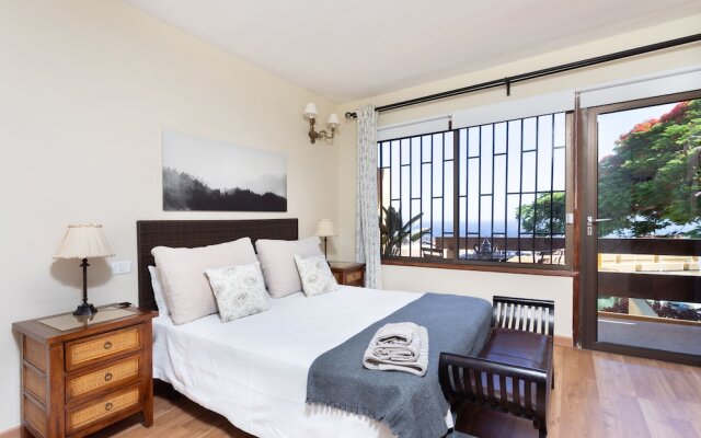 HomeLike Stunning Ocean Views Radazul