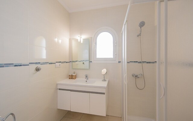 Villa - 3 Bedrooms with Pool - 105015