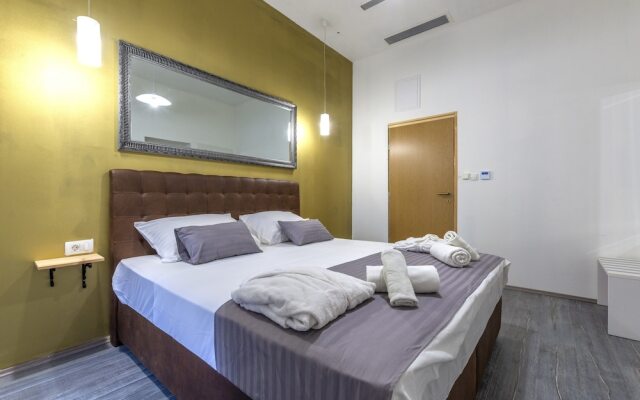 La Porta Luxury Rooms