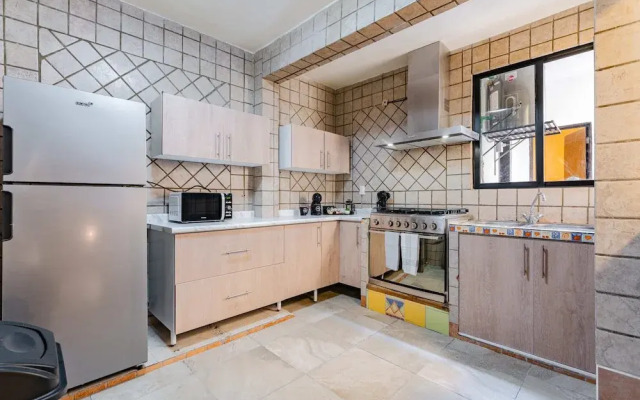 Casa Zamora Condesa by VH