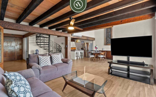 Oceanfront 2 BR Condo With Spectacular View - Pool