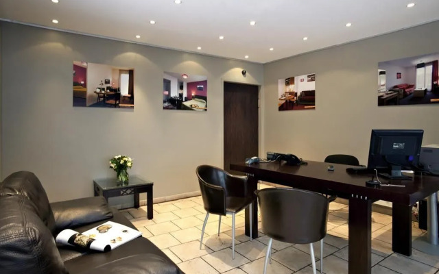Aparthotel Adagio Access Paris Tour Eiffel Saint Charles