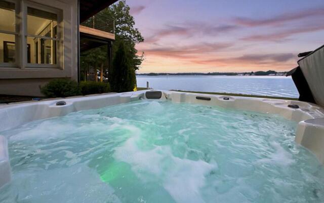 Sterling on Strawpocket