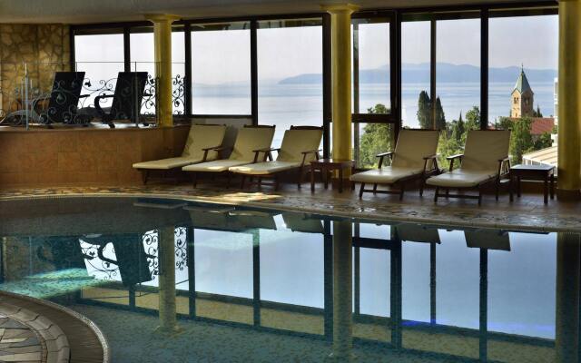 Grand Hotel Adriatic II