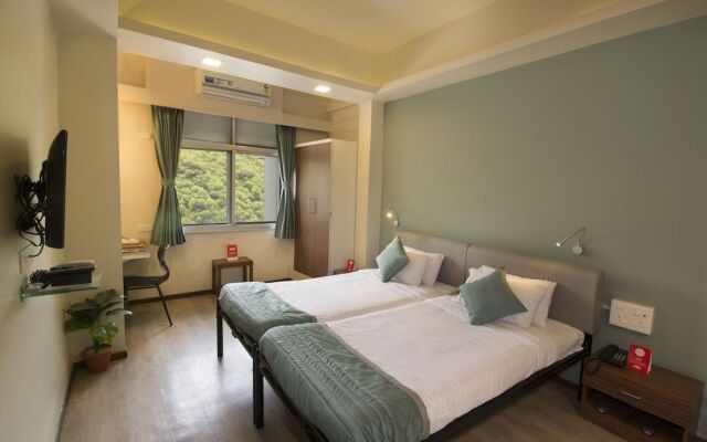 OYO 6429 Hotel Pearl