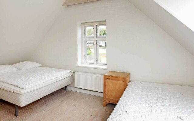 Boutique Holiday Home in Thyholm near Lake