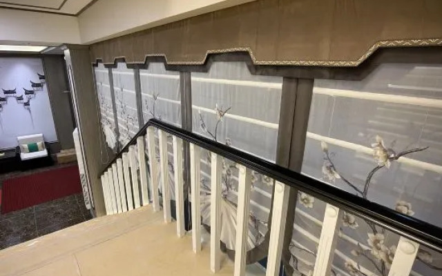 Mishan Zheli Qianyong Hotel