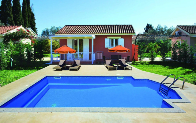 Cypress Garden Villas