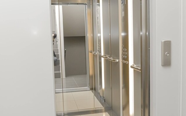 New Central Plaza Apartment 1