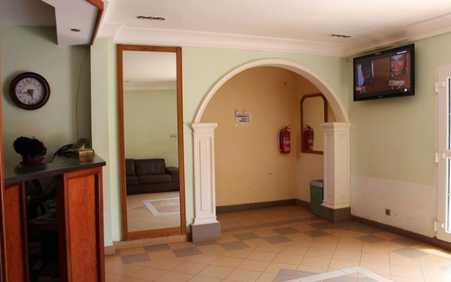 Guins Palace Hotel