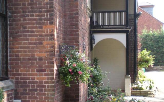 High Meadows Guest House