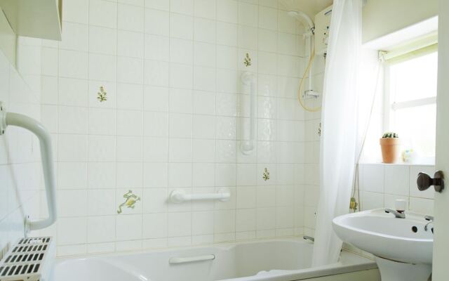 Historic Holiday Home in Llangynidr With Private Garden