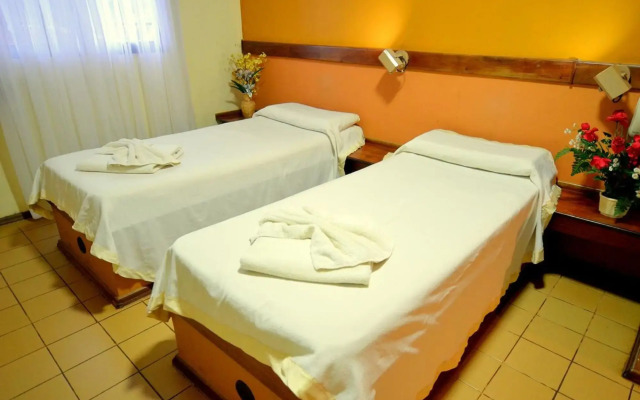 Hosteria Casa Blanca Iguazu