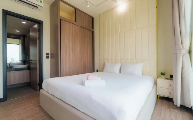 Imperial De La SoL District 4