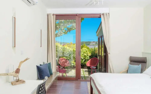 473 Grenada Boutique Resort