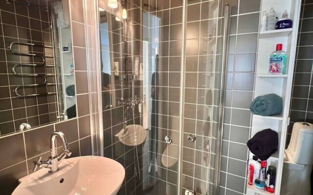 Great 1 Bedroom Flat in Solna