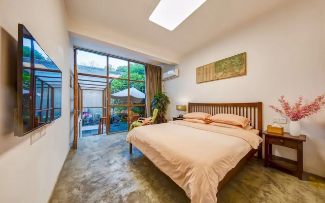 Tongli Shuimo Inn