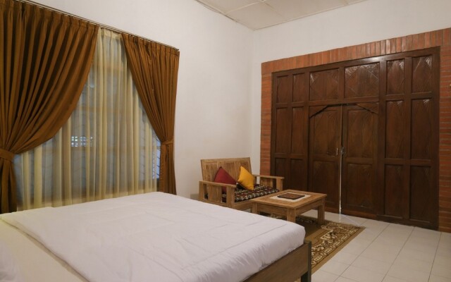 RedDoorz @ Griya Cemara Homestay Yogyakarta