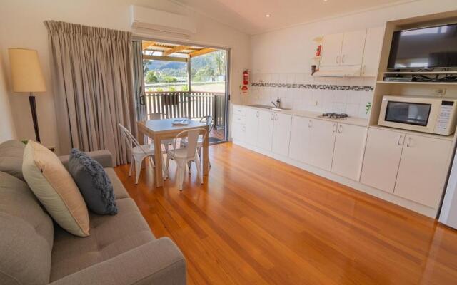 Barrington Riverside Cottages