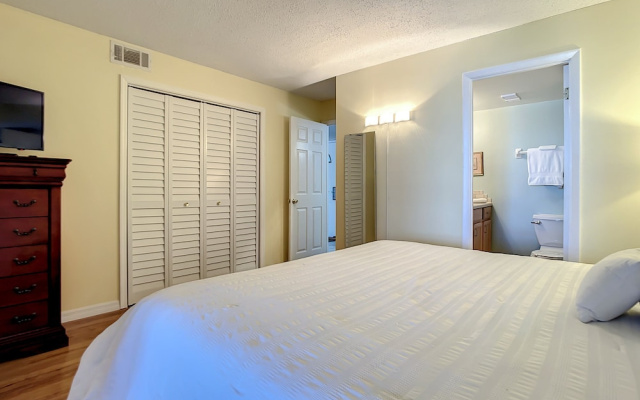 Smyrna Beach Club 307