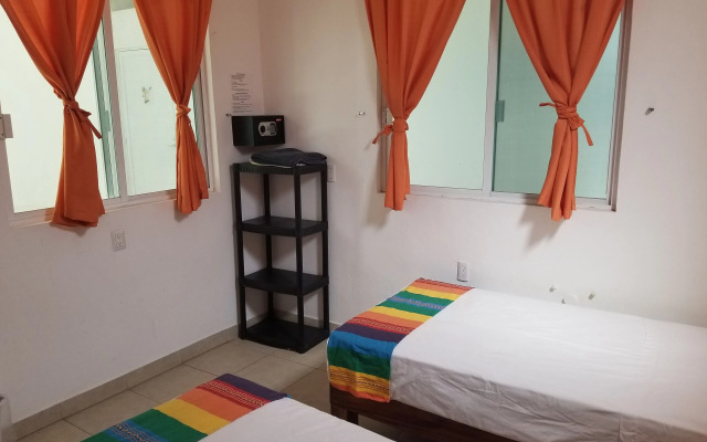 ITH Sayulita Amazing Surf Hostel