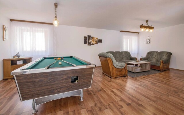 Beautiful Home in Vodnjan With Wifi and 3 Bedrooms