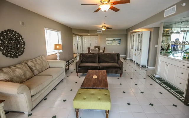 Ocean Harbor 1505B