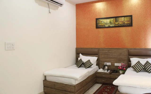 Regal Hotel & Restaurant