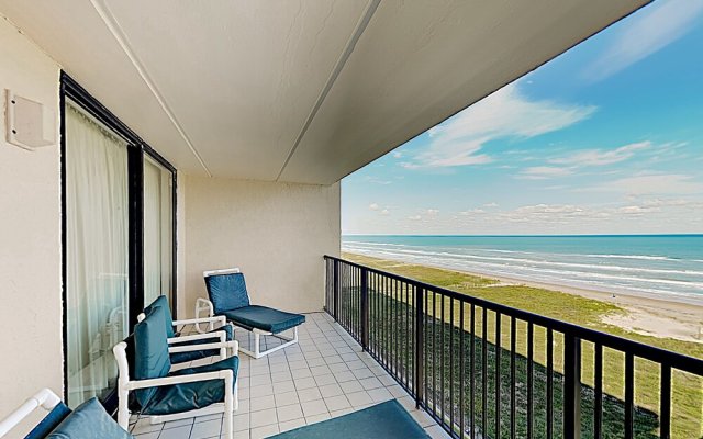 New Listing! Beachfront W/ Pools & Balcony 2 Bedroom Condo