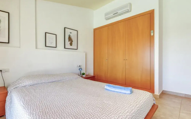 Apartment in Roses Near Parc Natural Cap de Creus