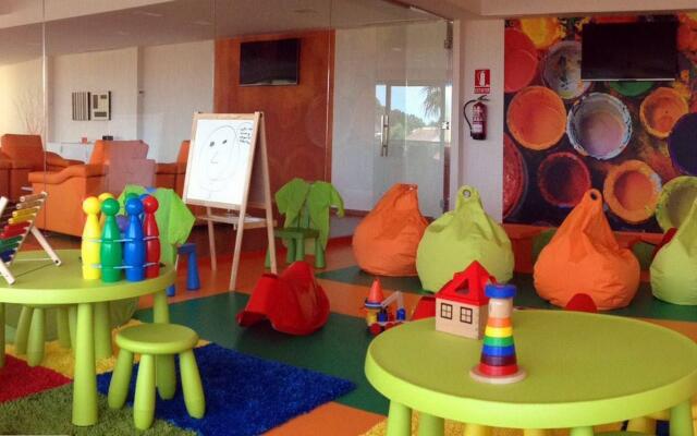 Aparthotel Atlántico Resort