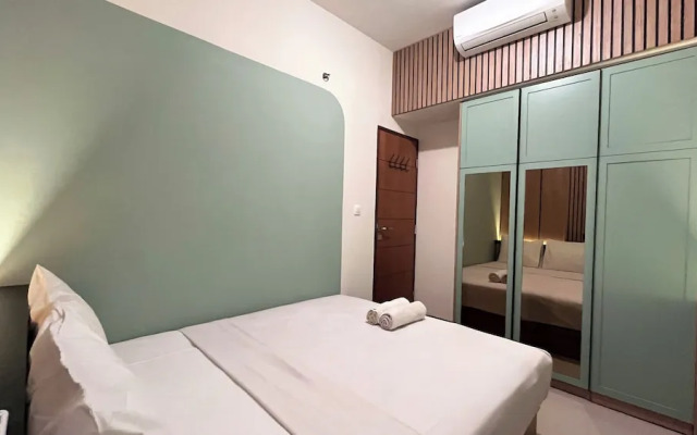 Warm And Homey 2Br At Vida View Makassar Apartment