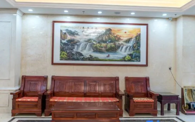 Dongsheng Business Hotel (Guilin Liangjiang International Airport Branch)
