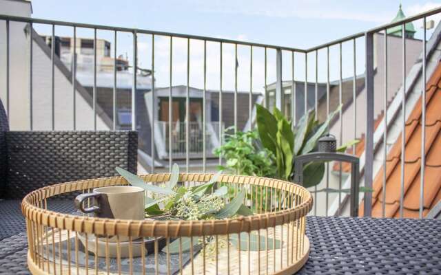 Sanders Regent - Smart 2-bdr Apt With Terrace