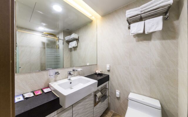Lumia Hotel Myeongdong