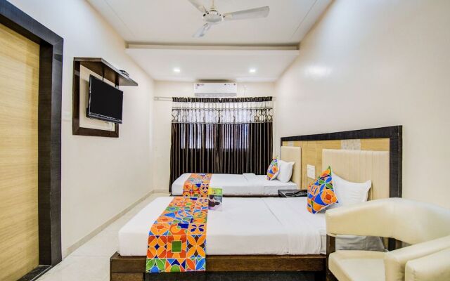 Fabhotel Krishna Regency