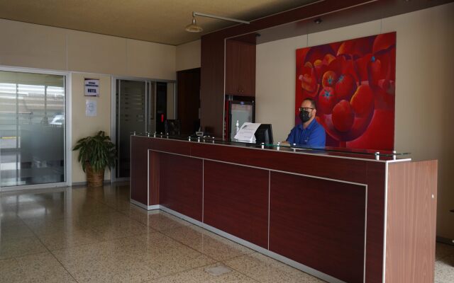 Costa Rica Tennis Club & Hotel