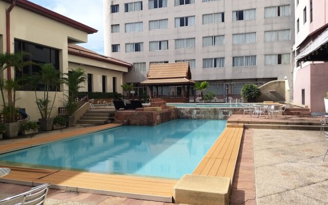 Songphanburi Hotel