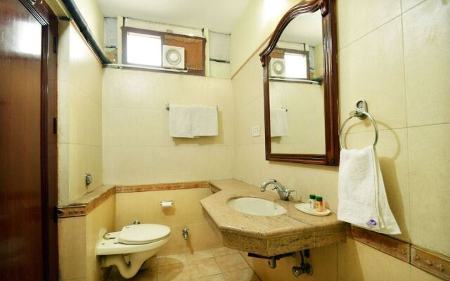 OYO 7219 Corporate Inn