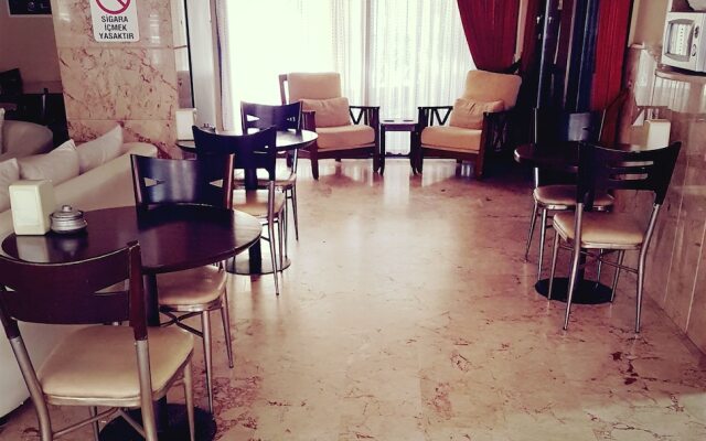 Seckin Ak Hotel