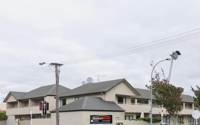 Stadium Motel