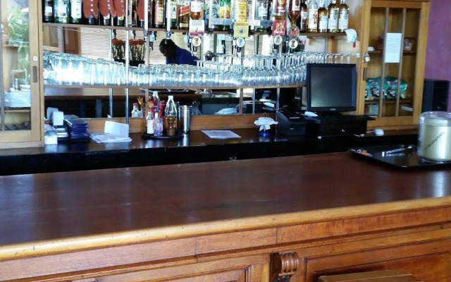 Bahnhof Hotel Aus