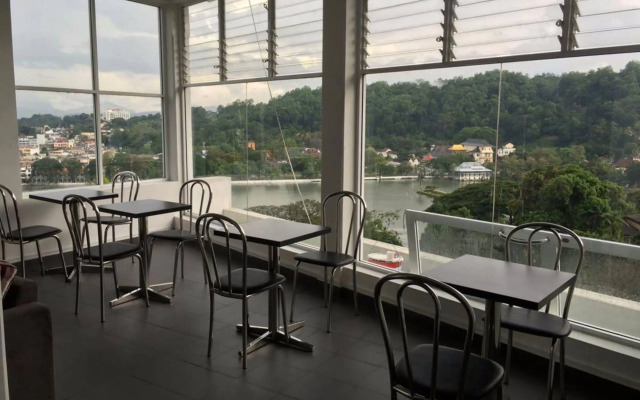Kandy Supreme Hotel