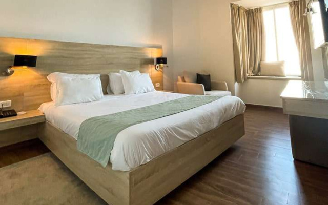 Hotel Sandra Beach